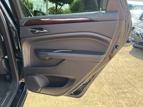 Used 2015 Cadillac SRX Luxury w/ Driver Awareness Package image 17