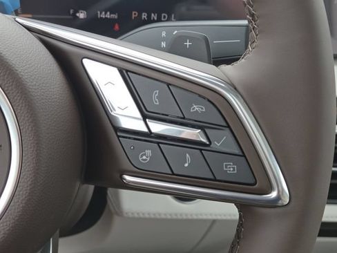 New 2026 Buick Enclave Avenir w/ Super Cruise Package AWD/4WD image 16