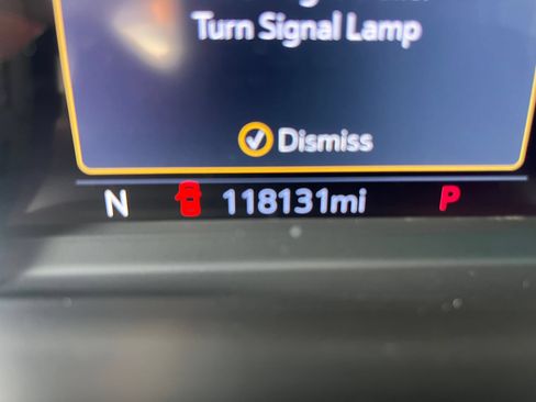 Used 2020 Chevrolet Silverado 1500 LTZ AWD/4WD image 17