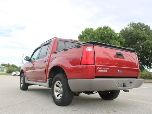 Used 2001 Ford Explorer Sport Trac 4x4 image 8