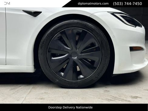 Used 2023 Tesla Model S Standard Range image 34
