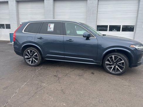 Used 2020 Volvo XC90 T6 Momentum w/ Protection Package image 8