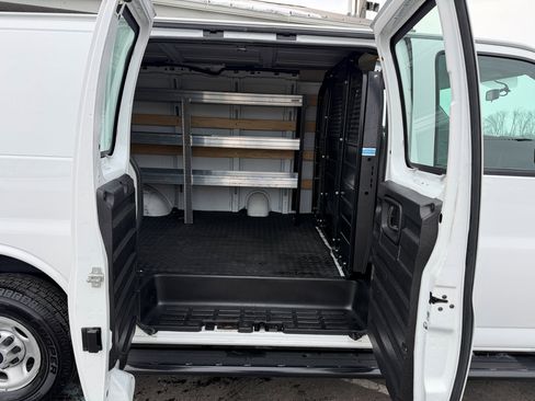 Used 2020 GMC Savana 2500 w/ Driver Convenience Package image 24