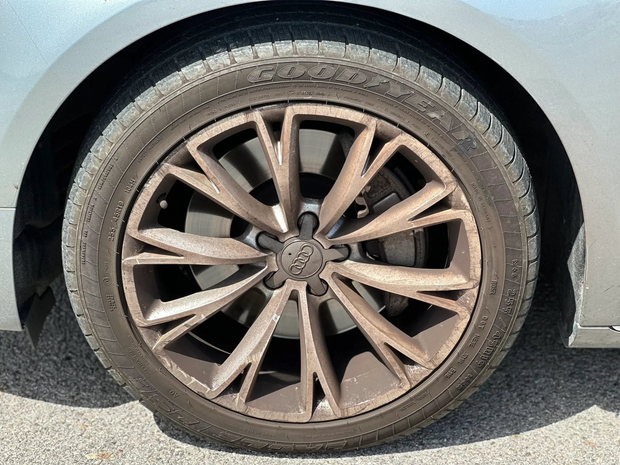 Used 2013 Audi A8 L 3.0T AWD/4WD image 25