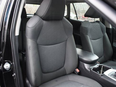 Certified 2024 Toyota RAV4 XLE w/ Convenience Package AWD/4WD image 27