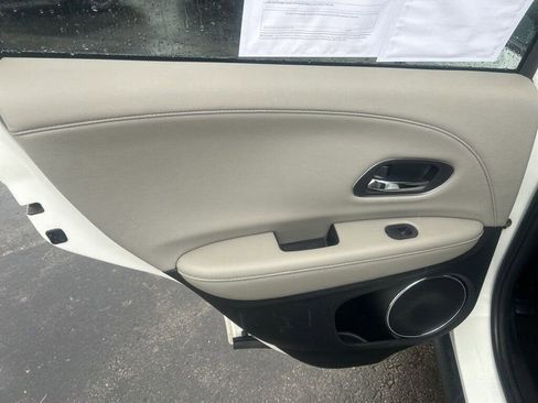 Used 2019 Honda HR-V EX-L image 15