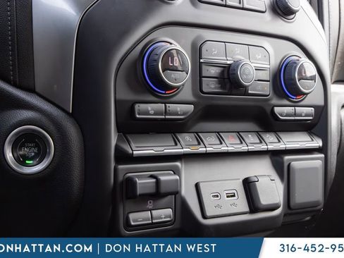 Used 2021 Chevrolet Silverado 1500 RST AWD/4WD image 9