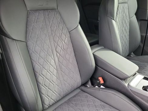 New 2025 Audi SQ5 Premium Plus image 19