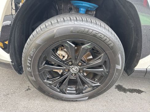 Used 2022 Toyota RAV4 XSE image 3