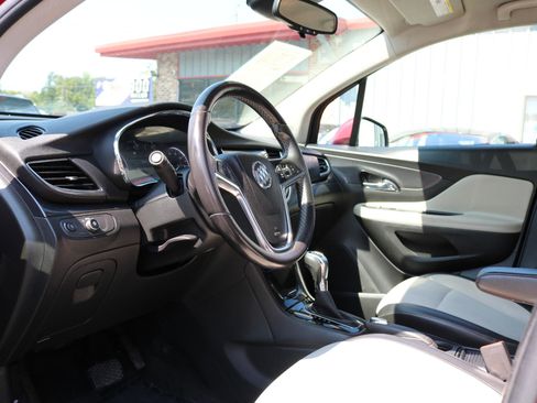 Used 2018 Buick Encore Preferred FWD image 15