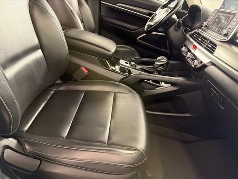 Used 2020 Kia Telluride LX FWD image 23