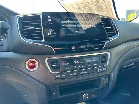 Used 2022 Honda Passport TrailSport image 22
