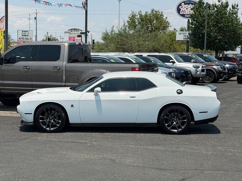 Used 2020 Dodge Challenger R/T Scat Pack RWD image 37