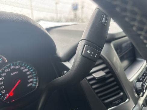 Used 2018 Chevrolet Tahoe LT image 16