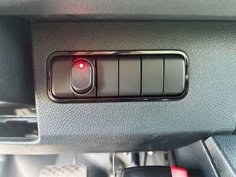 Used 2024 Mercedes-Benz Sprinter 3500 image 48