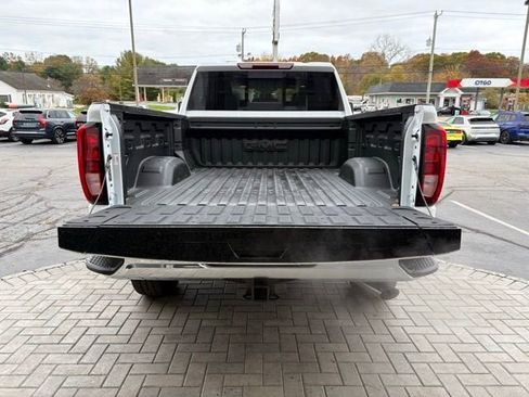 New 2026 GMC Sierra 2500 SLE w/ SLE Value Package; image 11