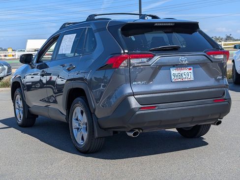 Used 2023 Toyota RAV4 XLE w/ Convenience Package image 12