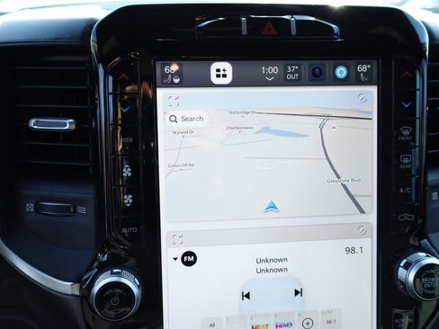 Used 2024 RAM 1500 Big Horn image 11