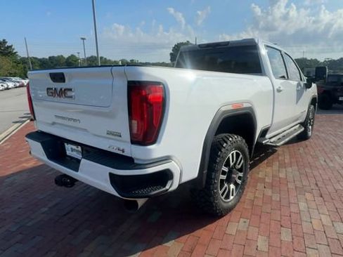 Used 2023 GMC Sierra 3500 AT4 w/ AT4 Premium Plus Package AWD/4WD image 2