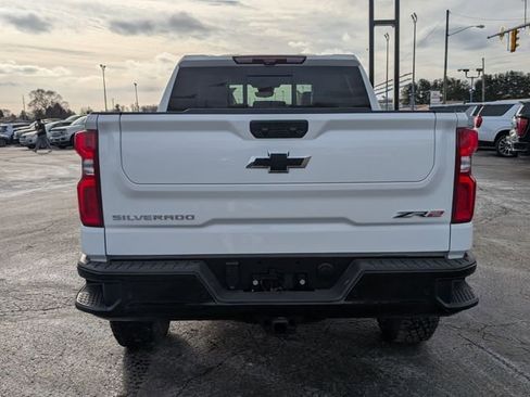 New 2026 Chevrolet Silverado 1500 ZR2 AWD/4WD image 6