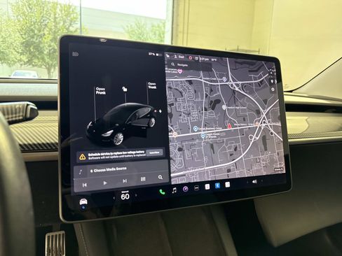 Used 2021 Tesla Model 3 Standard Range Plus RWD image 22