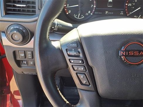 Used 2023 Nissan Titan PRO-4X w/ Pro-4x Convenience Package image 5