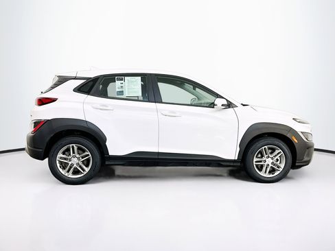 Used 2023 Hyundai Kona SE w/ Cargo Package image 10