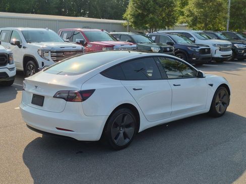 Used 2023 Tesla Model 3 Standard Range RWD image 3