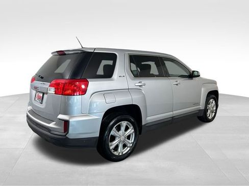 Used 2017 GMC Terrain SLE image 4