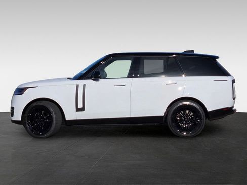 New 2026 Land Rover Range Rover SE AWD/4WD image 3