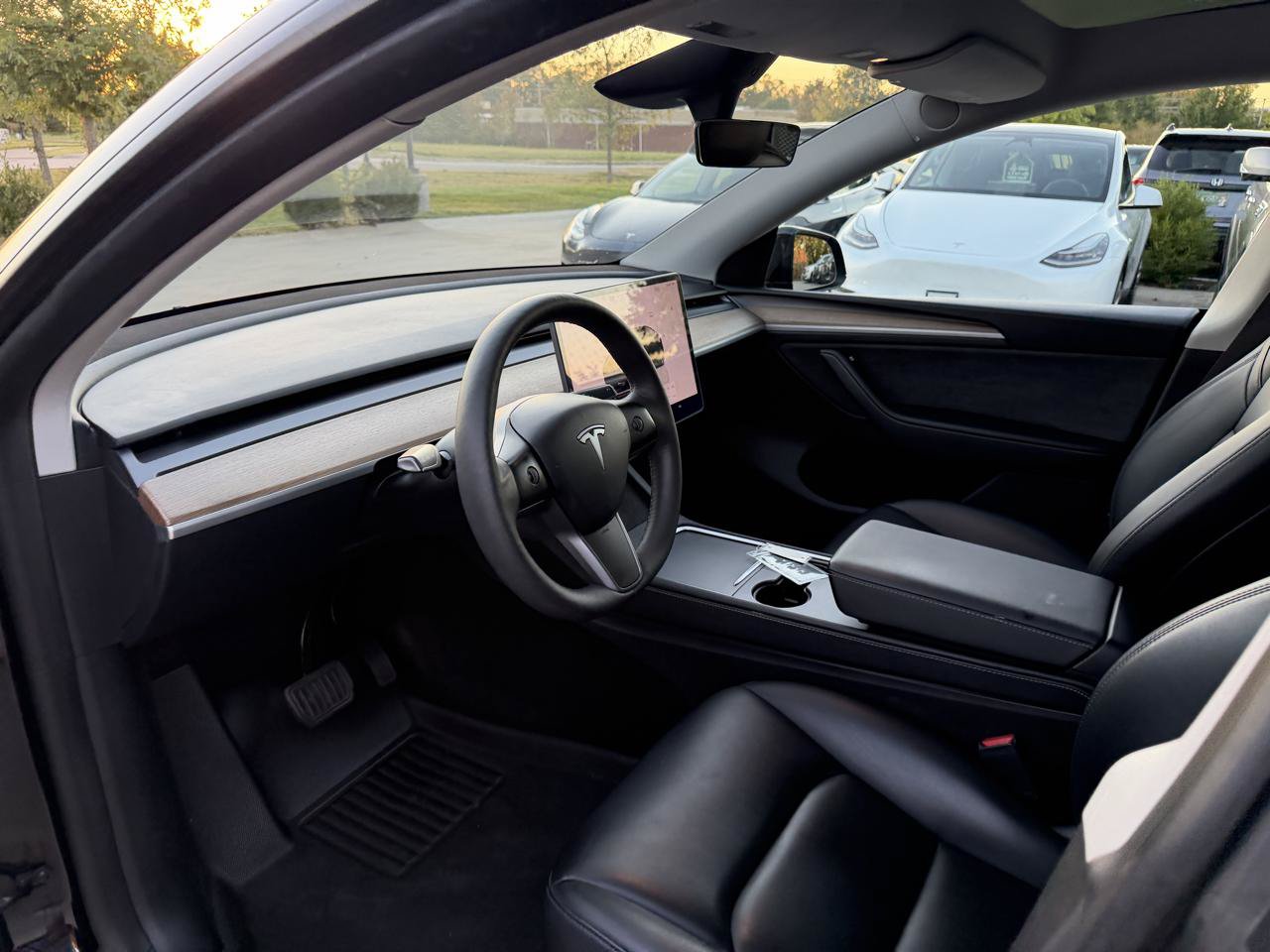Used 2023 Tesla Model Y Long Range AWD/4WD image 11