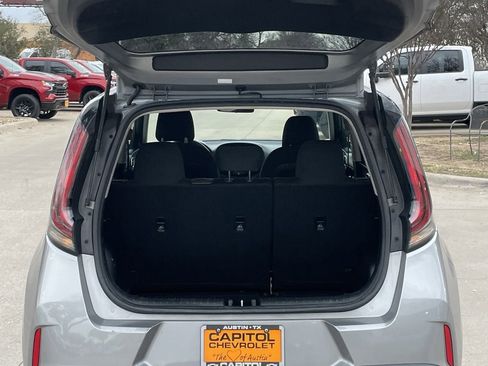 Used 2024 Kia Soul LX w/ Option Group 015 image 24