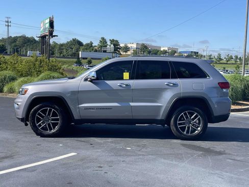 Used 2020 Jeep Grand Cherokee Limited w/ Luxury Group II AWD/4WD image 4