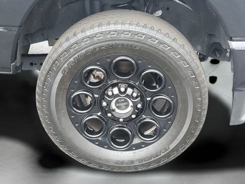 Certified 2024 Ford F250 Lariat w/ Lariat Ultimate Package AWD/4WD image 30