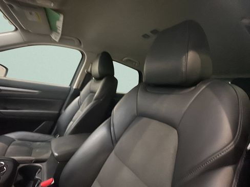 Used 2017 MAZDA CX-5 Touring AWD/4WD image 11