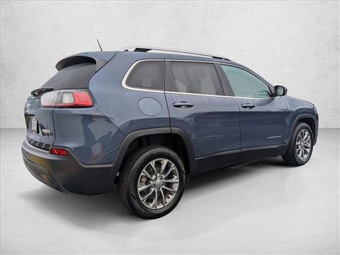 Used 2020 Jeep Cherokee Latitude Plus image 5