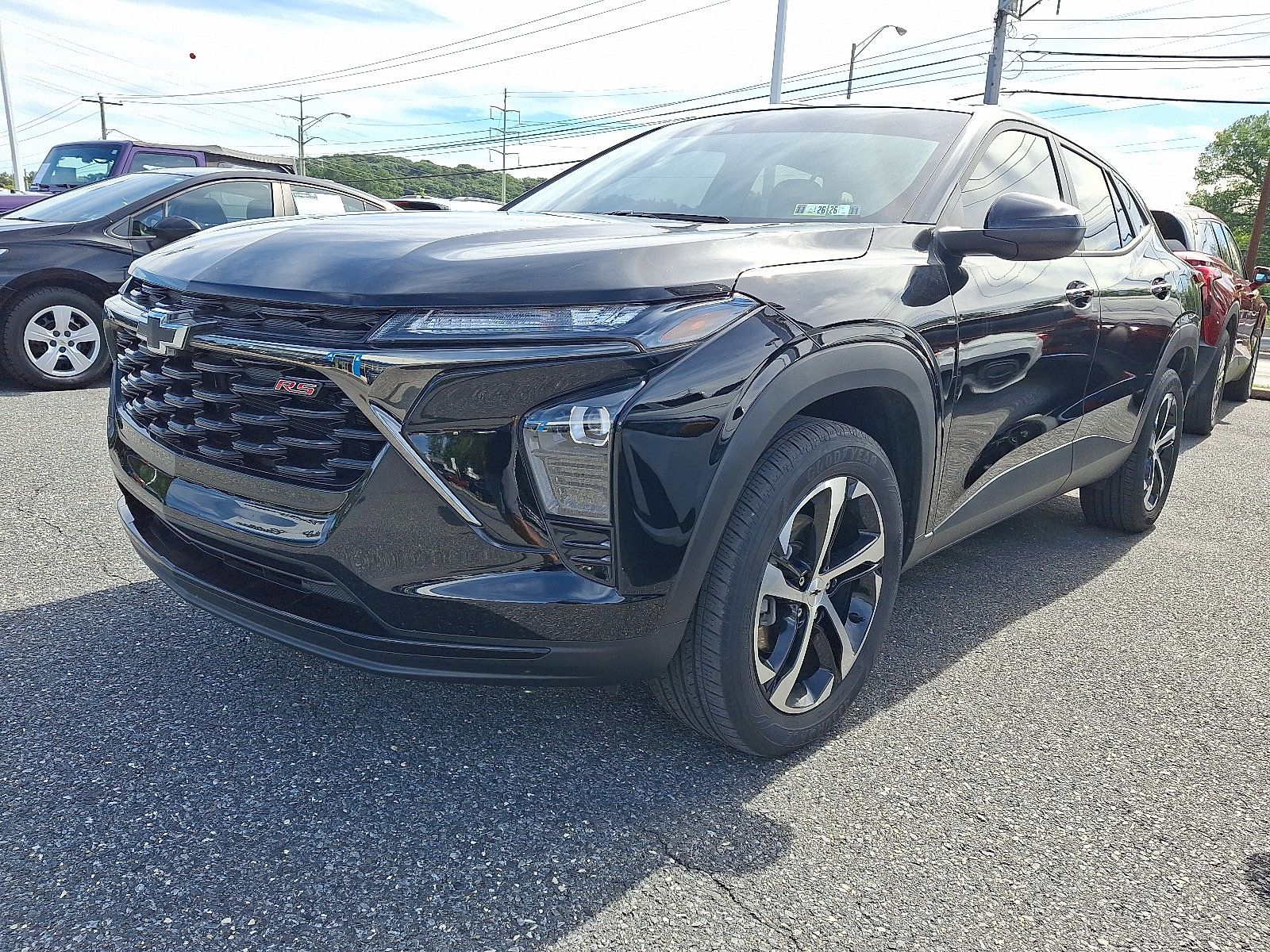 Used 2024 Chevrolet Trax RS FWD image 3