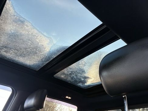 Used 2017 Ford F150 Lariat w/ Equipment Group 502A Luxury image 29