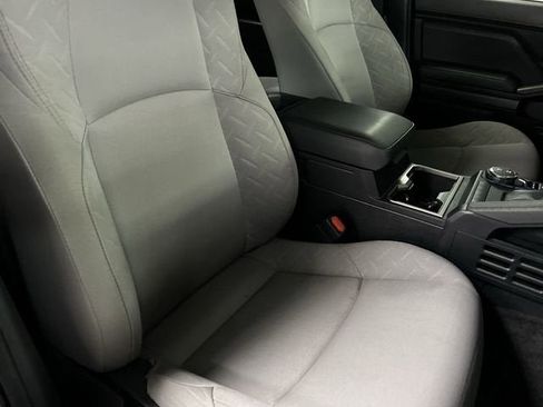 Used 2025 Toyota Tacoma SR5 image 27
