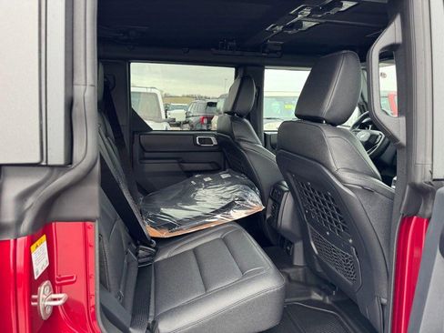 New 2025 Ford Bronco Badlands w/ Sasquatch Package image 5