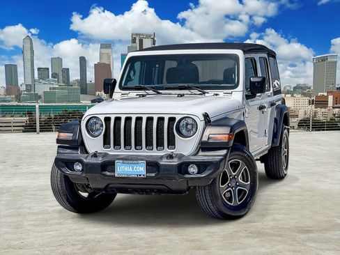 Used 2022 Jeep Wrangler Unlimited Sport AWD/4WD image 1