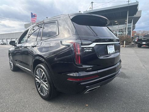 Certified 2022 Cadillac XT6 Sport w/ Technology Package image 5