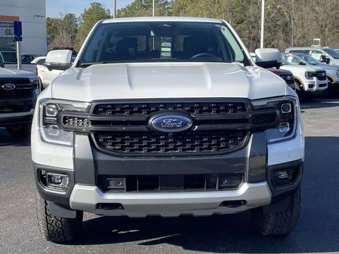 New 2025 Ford Ranger Lariat w/ FX4 Off-Road Package image 12