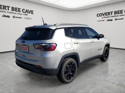 New 2026 Jeep Compass Latitude w/ Quick Order Package 29K image 9