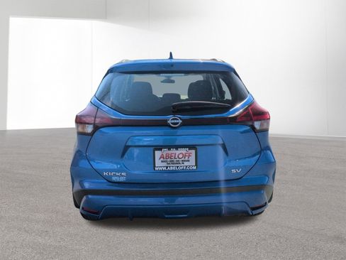 Used 2023 Nissan Kicks SV FWD image 6