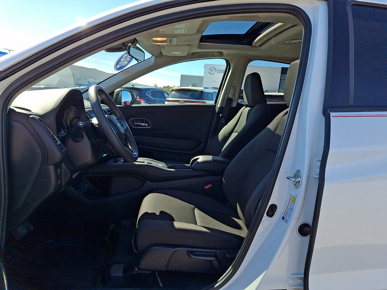 Used 2022 Honda HR-V EX image 14