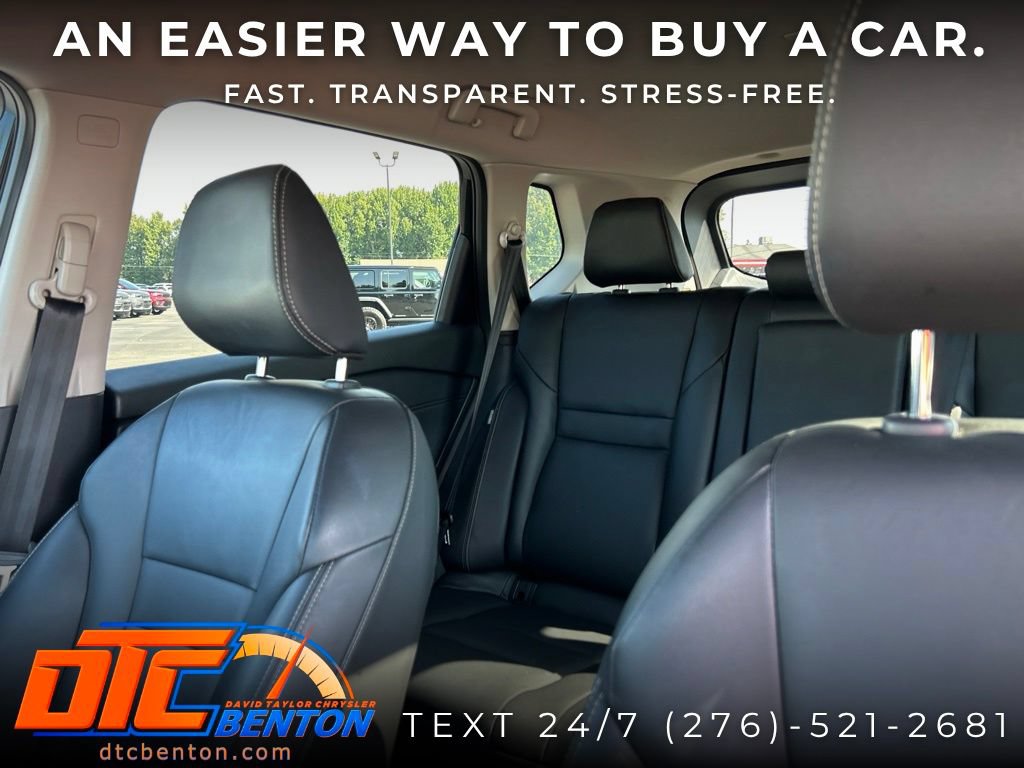 Used 2026 Nissan Rogue SL AWD/4WD image 7