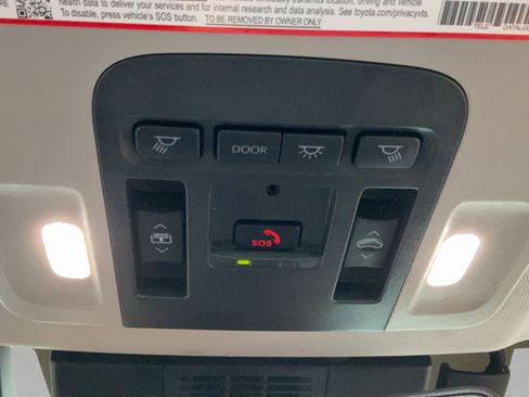 Certified 2025 Toyota Camry XLE w/ Premium Plus Package FWD image 22