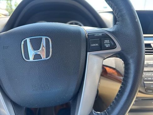 Used 2012 Honda Accord EX-L image 18