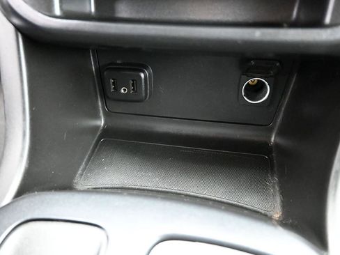 Used 2022 Chevrolet Colorado W/T w/ WT Convenience Package image 16